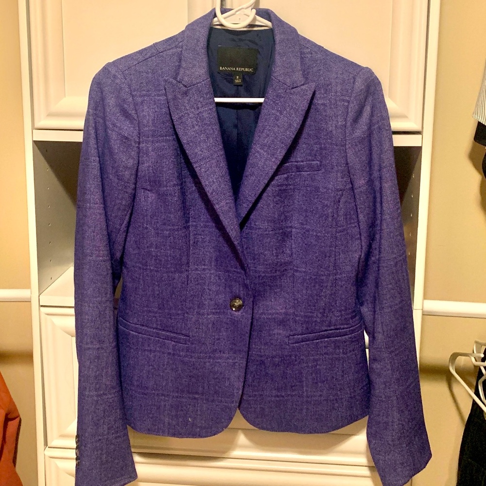 Banana Republic Purple Plaid One Button Blazer, size 2